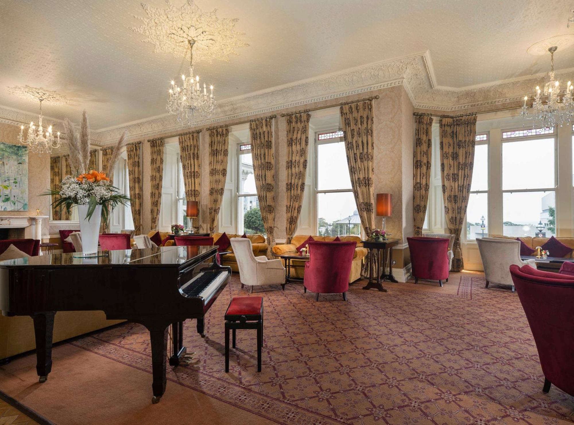 Royal Marine Hotel Dublin Exterior photo
